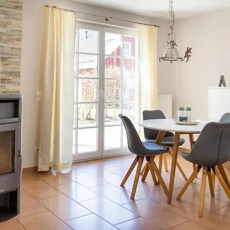 Apartment Hafennest Fuer Bis Zu 4 Personen - Direkt Am Hafen - Haustiere Herzlich Willkommen *
